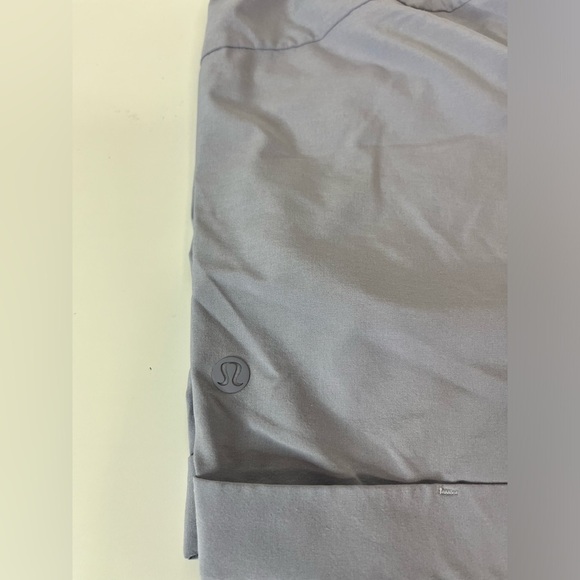 Lululemon Spring Break Away Short *4-way Stretch 3"
Berry Mist - Picture 7 of 7